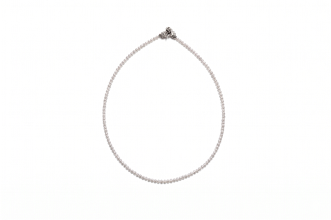 Delicate Pearl Necklace with Diamond Clasp