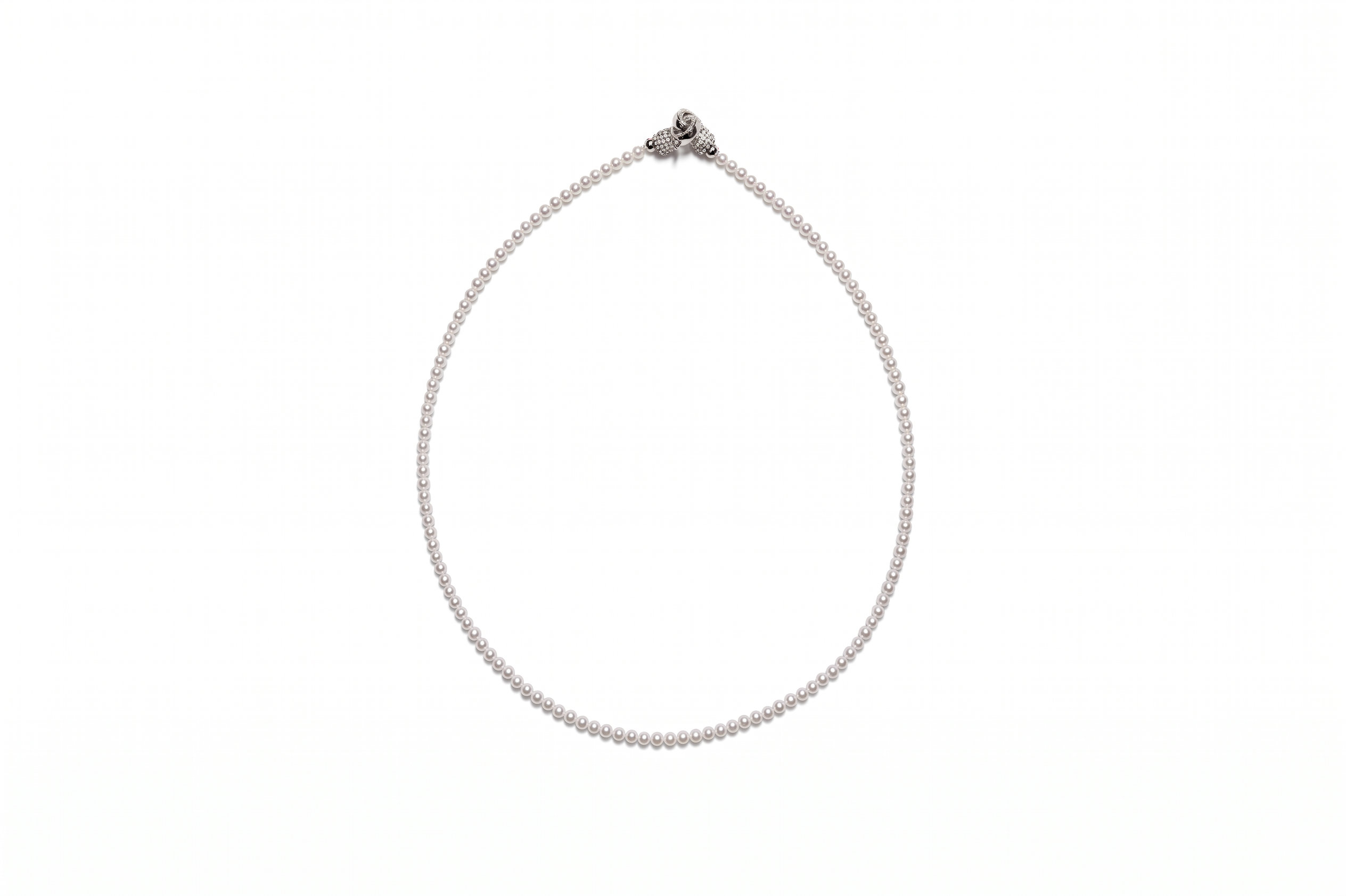 Delicate Pearl Necklace with Diamond Clasp
